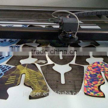Super Camera Positioning Digital Printing Cutting Machine for Garments Making photo-3