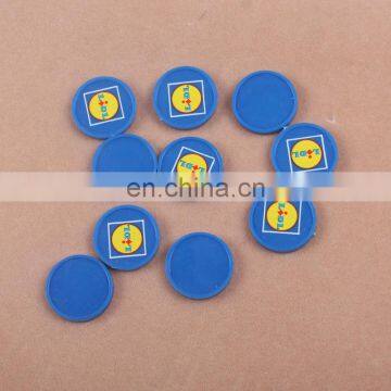 BSCI SGS 2017 High Quality Promotional Printed Plastic Pound Coin photo-2