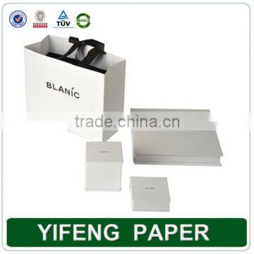 Custom White Paper Cardboard Jewelry Box Luxury Gift Box Packaging