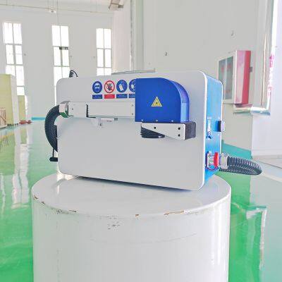 Laser Cleaning Machine Rust Removal 200W Suitcase Pulse Handheld Fiber Laser Cleaner