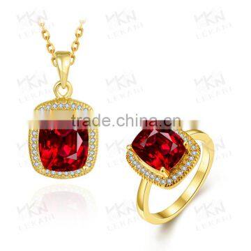 Attractive Necklace Jewelry 18K Gold Plating Jewelry Set