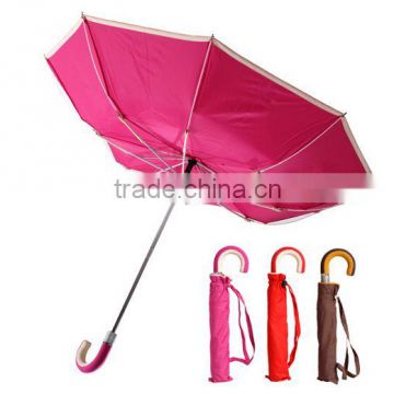 THERE FOLD AUTO OPEN AND CLOSE UMBRELLA