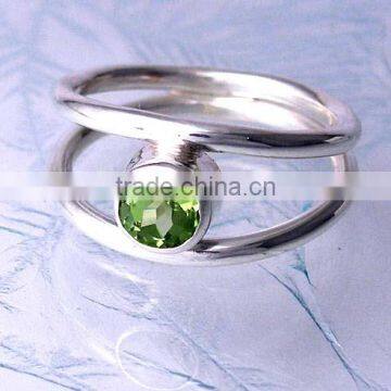 Sterling Silver Peridot Quartz round faceted Gemstone Ring