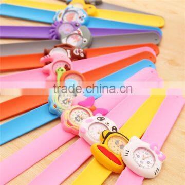 Cute Cheap Children Animal Cartoon Silicone Electronic Clap Students Watch Slap Watch photo-2