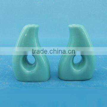 2016 New Design Ceramic Salt & Pepper Shakers photo-3