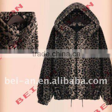 Lady Fake Leopard Fur Garment