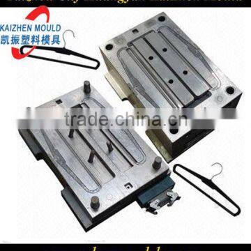 Plastic coat hanger mould