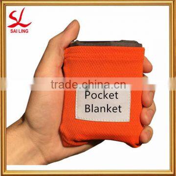 Waterproof Outdoor Blanket, Sand Free Beach Blanket,Portable Pocket Picnic Blanket