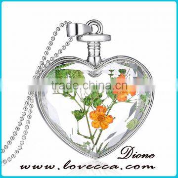 Guangzhou High Quality Fashion accessories real Dried Flower clear Crystal Floating Charm Locket Pendant