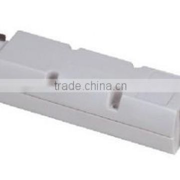 easy installation, 4-line,3 circuit track light straight connector