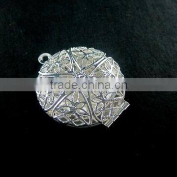 27mm Silver Plated Brass Filigree Round Photo Locket DIY Pendant Charm Supplies 1112001 photo-2