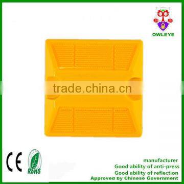 Double sides Yellow Plastic Reflective Safety Road Markers