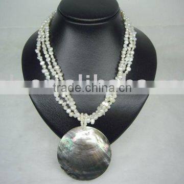 fashion shell necklace