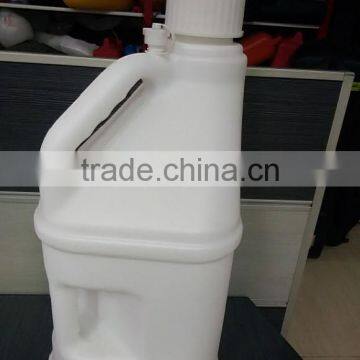 OEM Blow Molding New Design Oil Bucket Jerry Can Oil Drum Plastic Jug Milk White for Sale photo-4