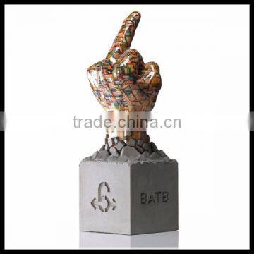 Custom sports battle resin middle finger awards and trophy for sale