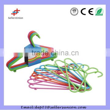 Plastic children clothes hanger