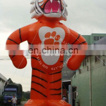 latest customer cheap inflatable advertisement