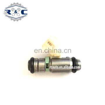 R&C High Quality Inyector 036906031AC Nozzle Auto Valve For VW Golf 1.4 16V 100% Professional Tested Gasoline Fuel Inyector photo-2