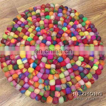 Nonwoven Polyester Needle FeltBallsRug AndCarpet With Different Color photo-5