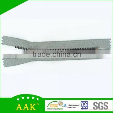 #4 Gun Metal y Teeth Close End Zipper With 4YG Semi Auto Lock Slider