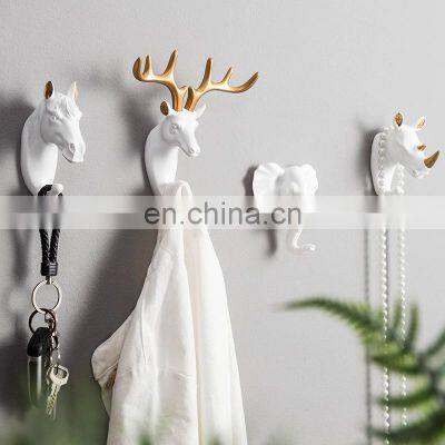 Personality creative three-dimensional resin animal clothes and hats hook hanging repair ornaments