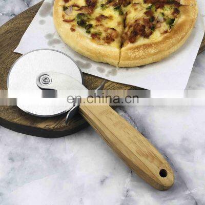 Home Kitchen Accessories 430 Stainless Steel Wooden Handle Pizza Cutter photo-3