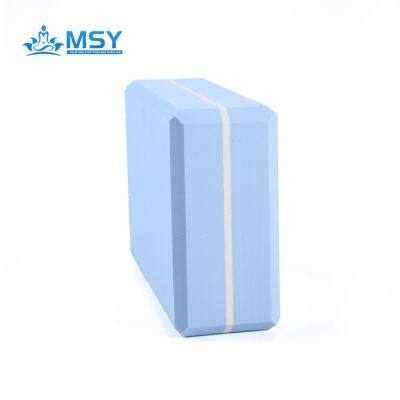 Brique de yoga en EVA légère - Poids de 1.5 lbs pour une portabilité facile lors d'activités de plein air