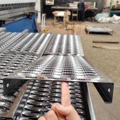 Perforated Mesh Walkway Stair Treads Work Platforms Stainless Steel Wire Punching Metal Plank Grating Sheets Custom Cutting photo-3