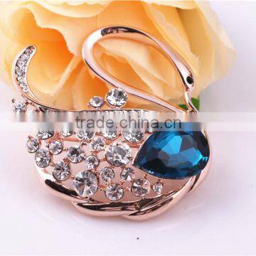 Fashionable Design Swan Shape Brooch