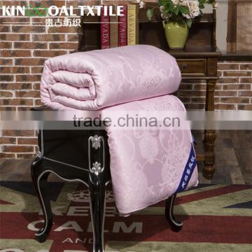 Chinese Luxury Handmade Silk Furniture Duvet King size Soft Qulits