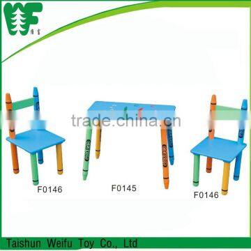 Crayon cheap wood reading kids table and chairs