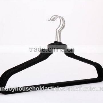 Standby Indoors Use Flocked Coat Hanger With a Notch photo-4