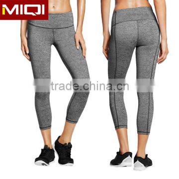 Newest Style Women Great Stretch Yoga Capris Pants Seamless Fitness Clothing Wholesale                        
                                                                                Supplier's Choice