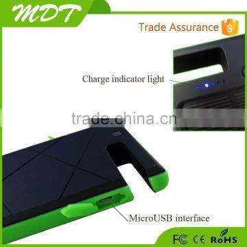 Power Bank for Tablet pc Fluorescence Fish Mouth Flashlights External Battery Pack 5600mah Universal Usb Charger photo-5