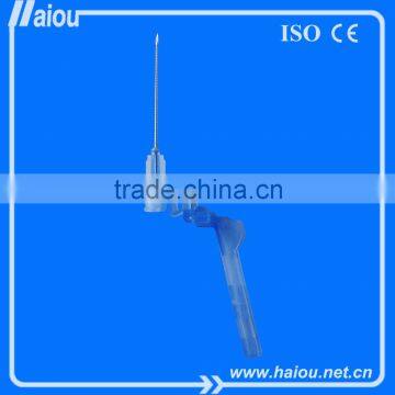 Automatically lock safety injection needle