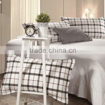 Cotton Check Printed Pillow Sham