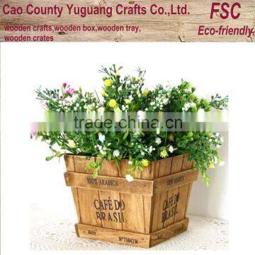 Square outdoor wooden garden planter box