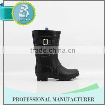 Customised designs 100% Natural Rubber black horse sex with women rain boots