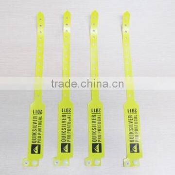 Hot Selling Passive RFID Plain Wristbands for Hospital Management photo-3