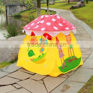 Lovely folding mushroom play tent foldable tent for kids