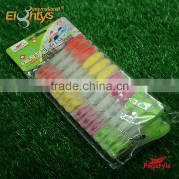 wholesale cheaper plastic clothespin