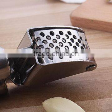Cheap Home Stainless Steel 430 Stainless Steel Garlic Press Commercial Garlic Press Peeler photo-4