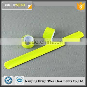 Wholesale reflective adjustable safety slap band