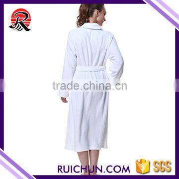 100% cotton pakistan supreme quality made women white bathrobe towel