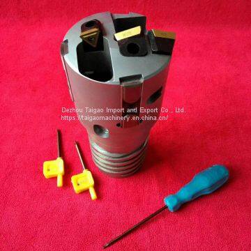 BTA deep hole drilling head