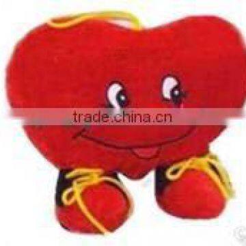 soft heart shaped plush toys