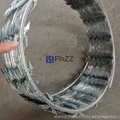 CBT-60 Galvanized Steel Razor Wire 450mm Diameter Used with Chain Link Fence