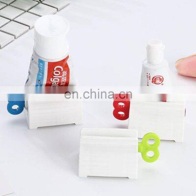 Multifunctional Toothpaste Tube Squeezer Press Manual Squeezed Toothpaste Clip-on Facial Cleanser Squeezer Bathroom Supplies