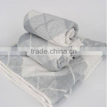 Newest design top quality bath towel fabric