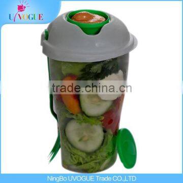 Factory Supply Promotion Gifts 3 In 1 Fresh Friut Vegetable Food Grade Plastic Shaker salad Cup With Fork